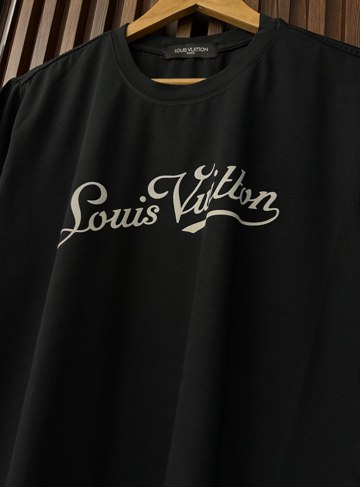 Camiseta premium LV
