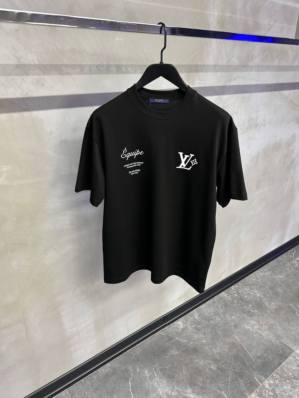 CAMISETA PREMIUM LV
